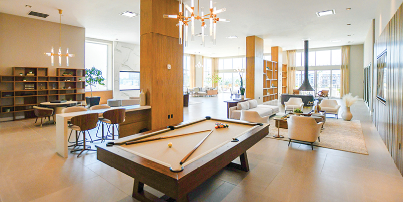 Opus Harbor Point Banner Opus Harbor Point Banner - Lounge Area