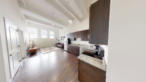 1 Bed / 1 Bath / Tower / T-B04